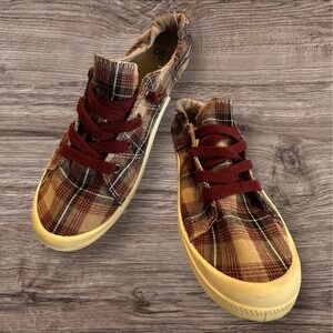 SO Redwood Tan Plaid Sneakers Memory Foam Super Comfy Women's Shoes Size‎ 8.5